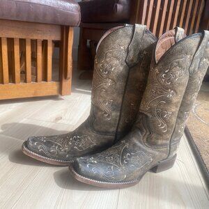 Circle G Women's Dragonfly Embroidered Western Boots - Square Toe